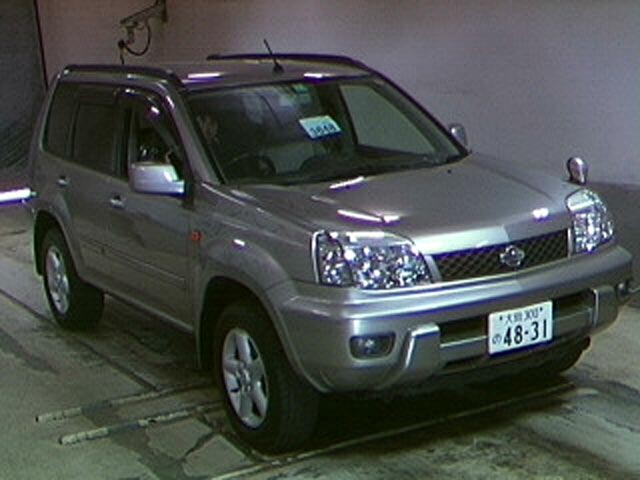 2000 Nissan X-Trail Photos