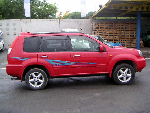 2000 Nissan X-Trail Pictures