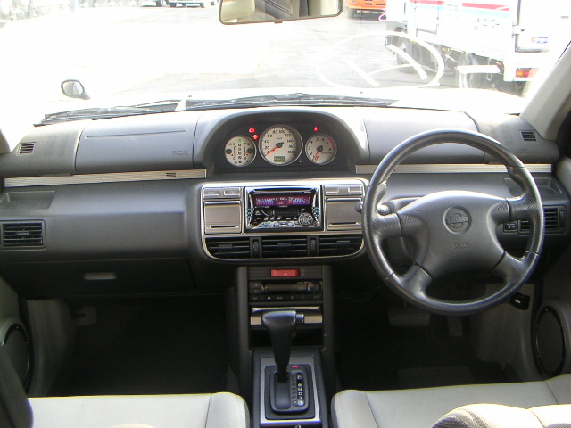 2000 Nissan X-Trail Pics