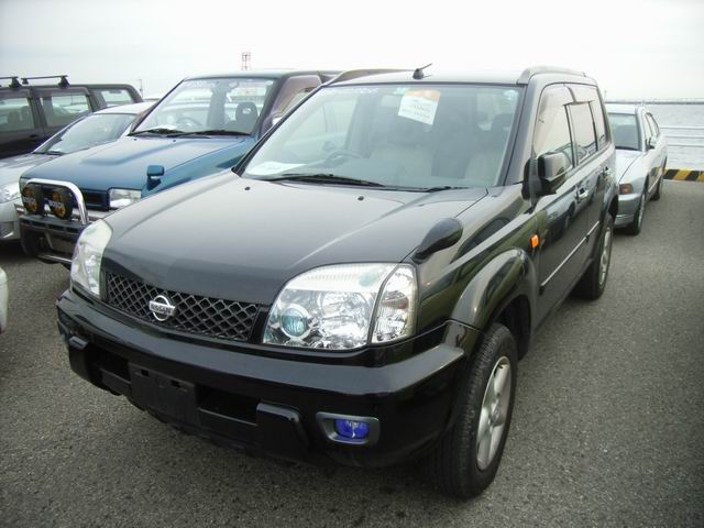 2000 Nissan X-Trail Pictures