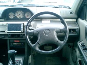2000 Nissan X-Trail Pictures