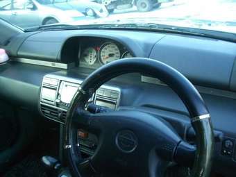 2000 Nissan X-Trail Pics