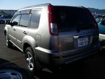 2000 Nissan X-Trail Photos