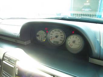 2000 Nissan X-Trail Images