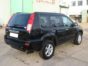 2000 Nissan X-Trail Pictures