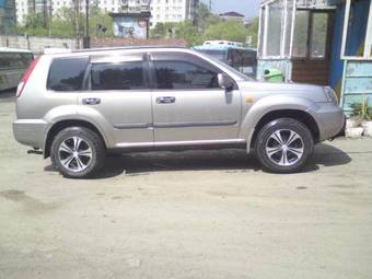 2000 Nissan X-Trail Pictures