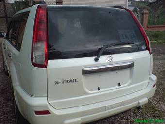 2000 Nissan X-Trail Photos