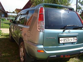 2000 Nissan X-Trail Photos