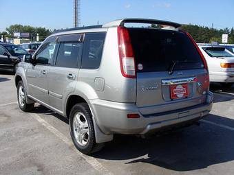 2000 Nissan X-Trail Photos