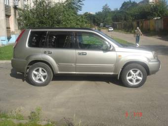 2000 Nissan X-Trail Pictures