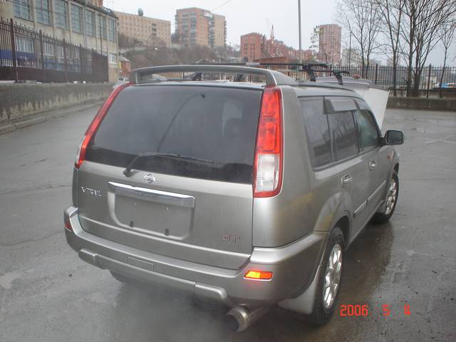 2001 Nissan X-Trail