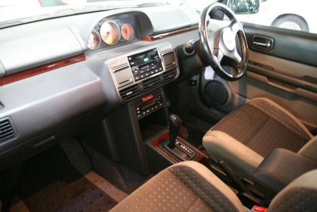 2001 Nissan X-Trail