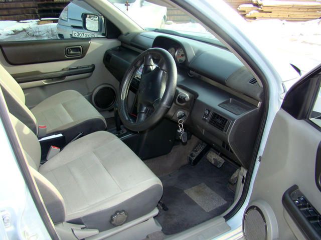 2001 Nissan X-Trail