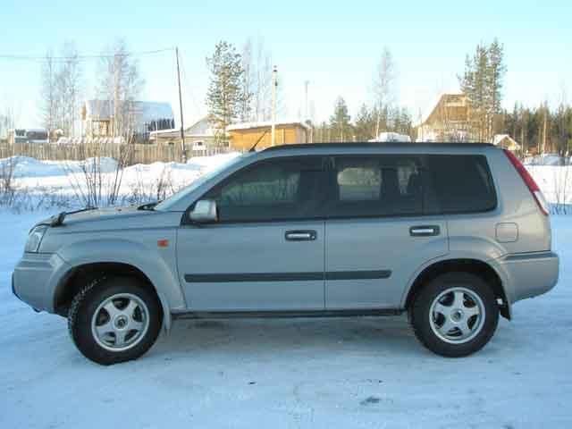2001 Nissan X-Trail