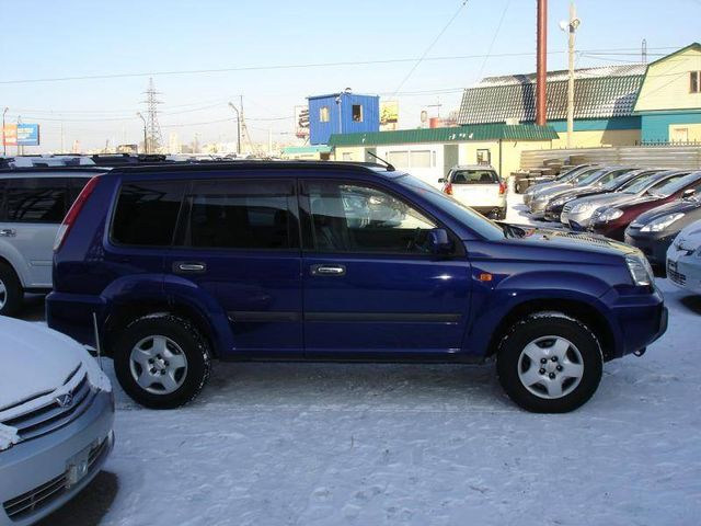 2001 Nissan X-Trail