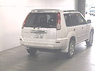 2001 Nissan X-Trail Pictures