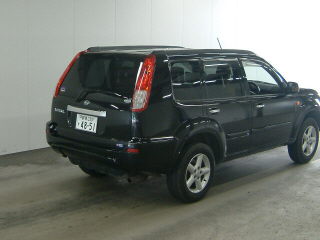 2001 Nissan X-Trail Photos