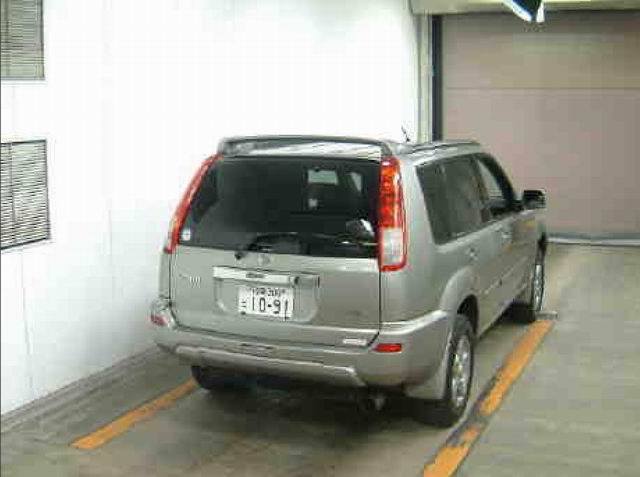 2001 Nissan X-Trail Pictures