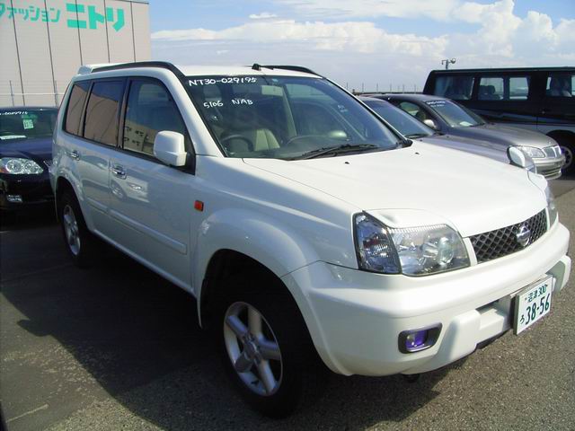 2001 Nissan X-Trail Pictures