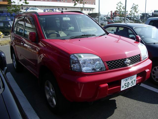 2001 Nissan X-Trail Photos