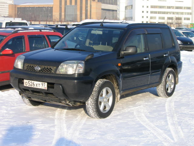 2001 Nissan X-Trail Photos