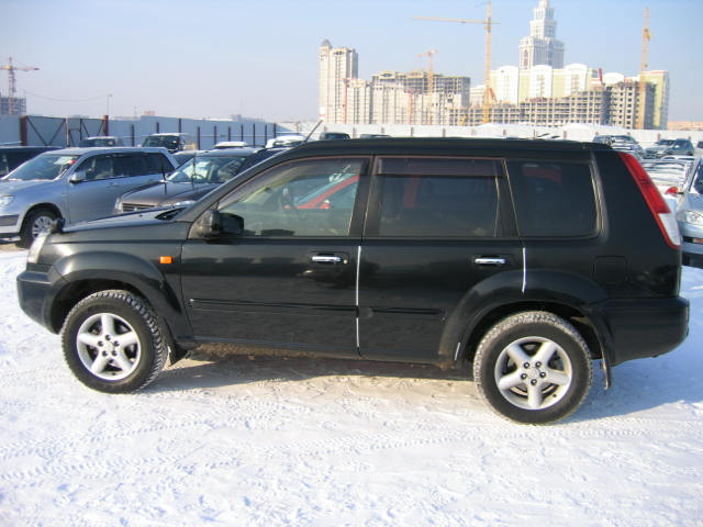 2001 Nissan X-Trail Pictures