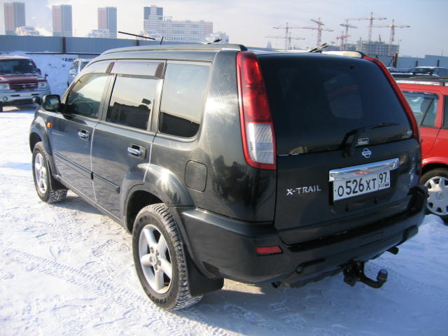 2001 Nissan X-Trail Photos