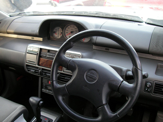 2001 Nissan X-Trail Pictures