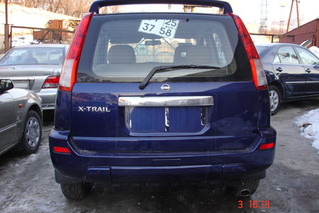 2001 Nissan X-Trail Photos
