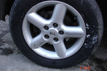 2001 Nissan X-Trail Photos