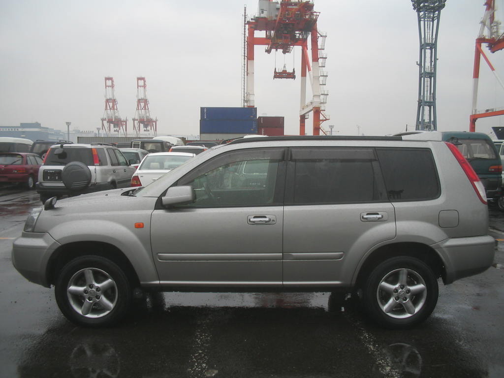 2001 Nissan X-Trail Pics