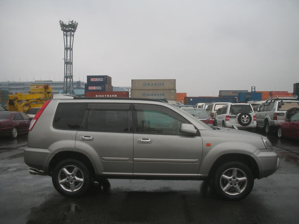 2001 Nissan X-Trail Pictures