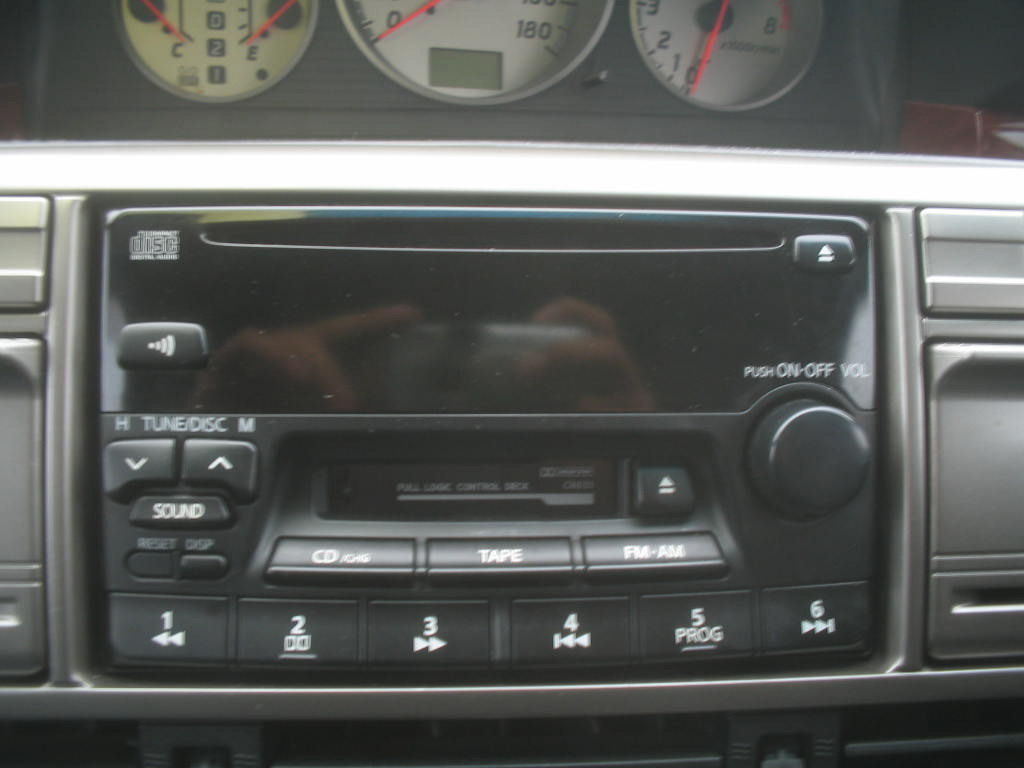 2001 Nissan X-Trail Pictures