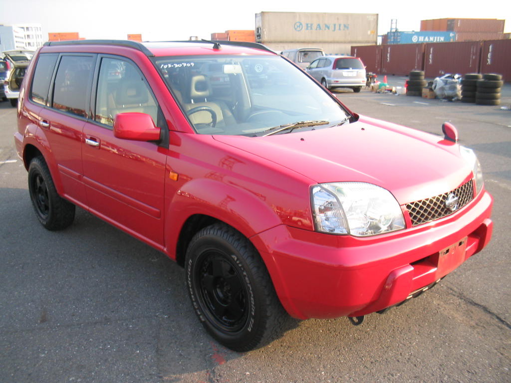 2001 Nissan X-Trail Wallpapers
