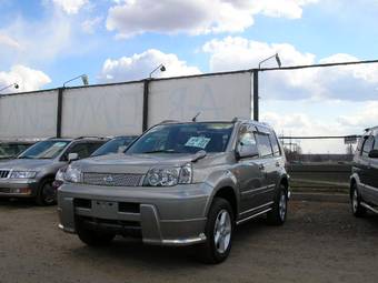 2001 Nissan X-Trail Images