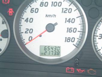 2001 Nissan X-Trail Images