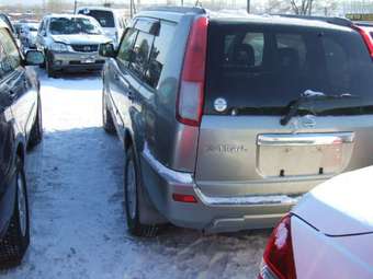 2001 Nissan X-Trail Pictures