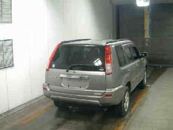 2001 Nissan X-Trail Photos