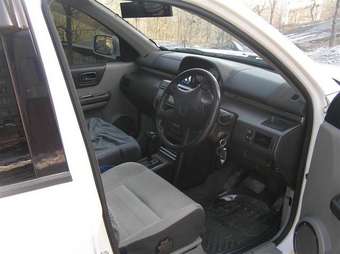 2001 Nissan X-Trail Pictures