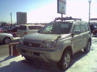 2001 Nissan X-Trail Photos