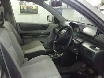 2001 Nissan X-Trail Wallpapers