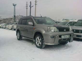 2001 Nissan X-Trail Photos