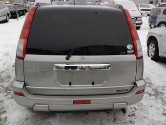 2001 Nissan X-Trail Images