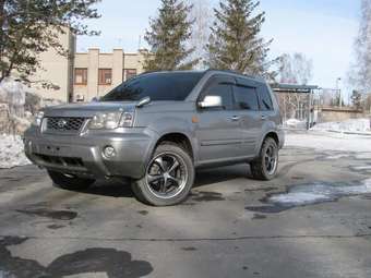 2001 Nissan X-Trail Pictures