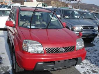 2001 Nissan X-Trail Images