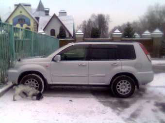 2001 Nissan X-Trail Photos