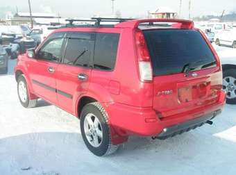 2001 Nissan X-Trail Photos