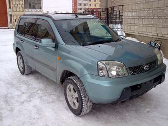 2001 Nissan X-Trail Images