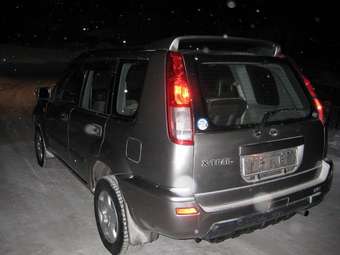 2001 Nissan X-Trail Photos