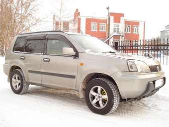 2001 Nissan X-Trail Photos